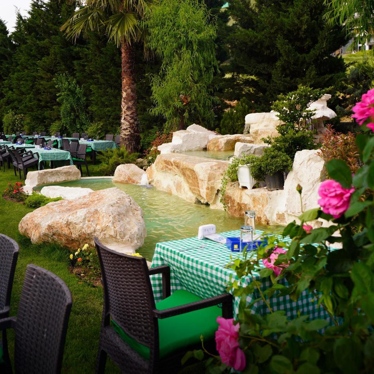 Titanic Hotel & Spa Sulaymaniyah Екстер'єр фото The restaurant