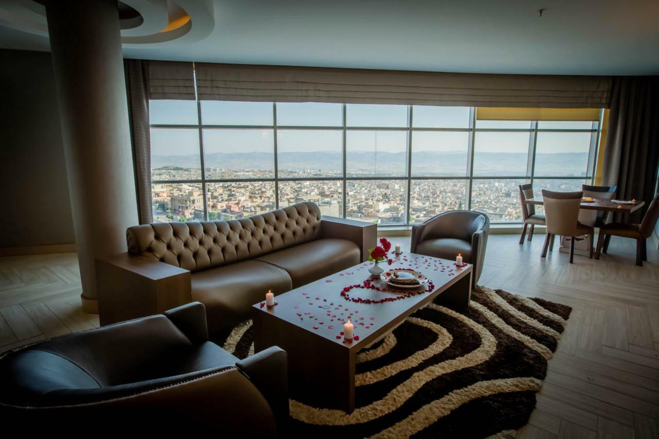 Titanic Hotel & Spa Sulaymaniyah Екстер'єр фото Suite at the hotel