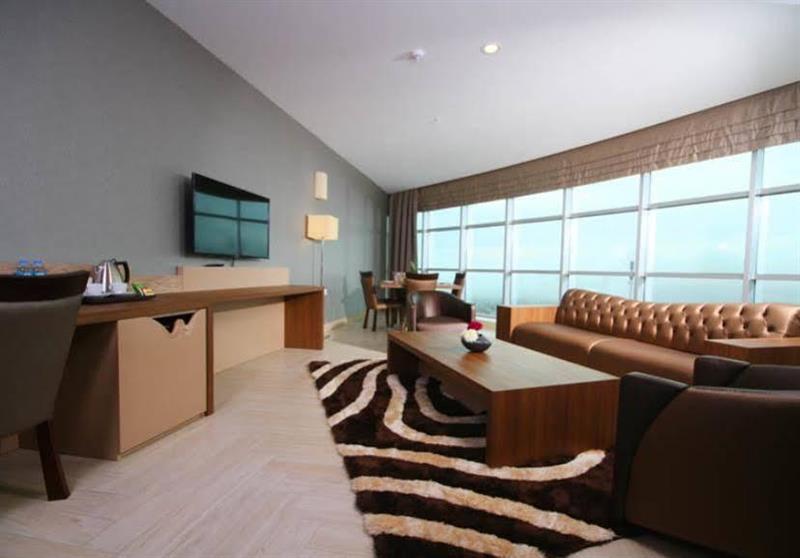Titanic Hotel & Spa Sulaymaniyah Екстер'єр фото Suite