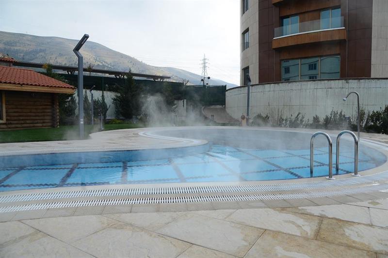 Titanic Hotel & Spa Sulaymaniyah Екстер'єр фото Thermal pool in Polikarya